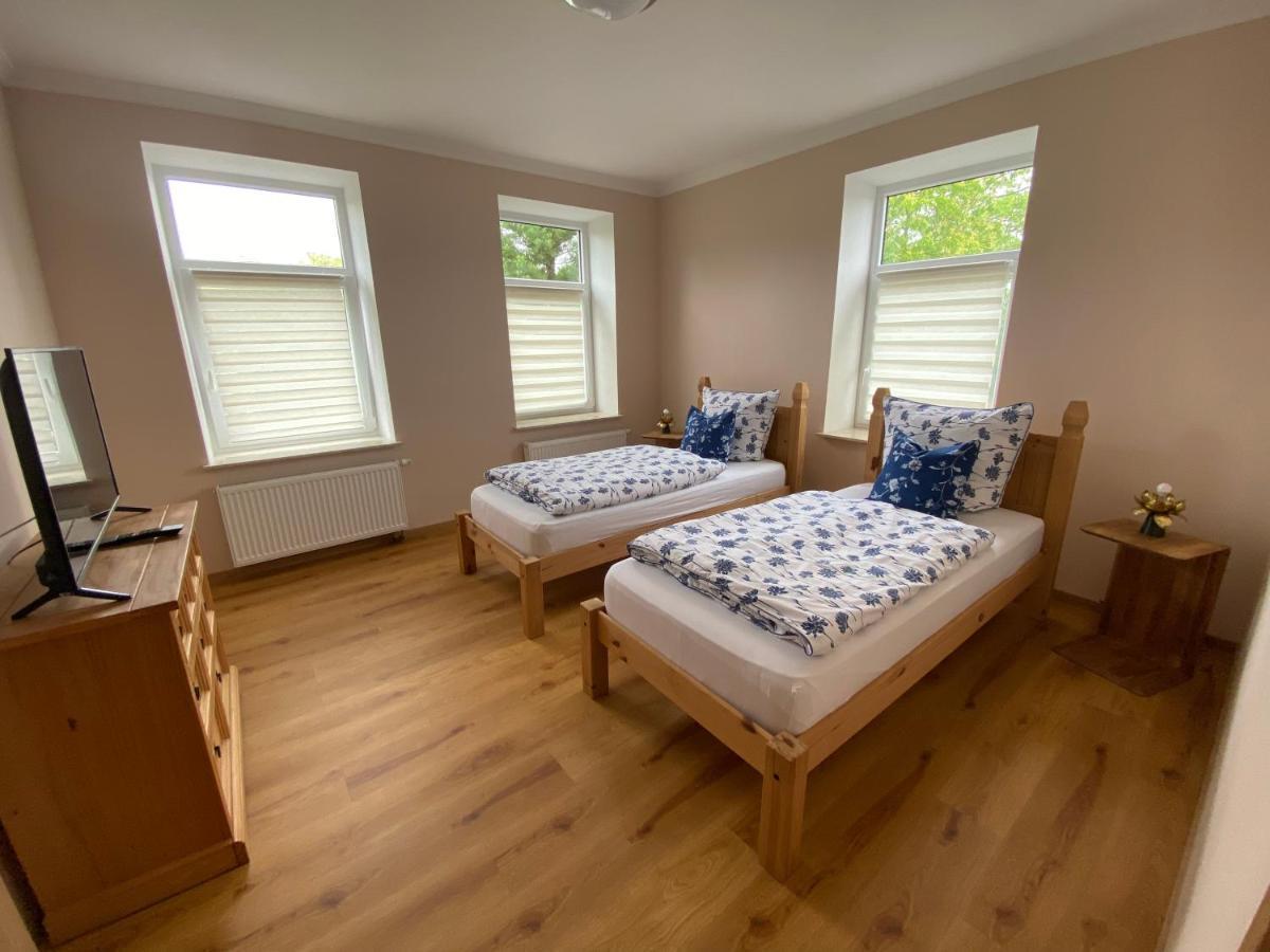 2 Raum Apartment Mit Terrasse, Hell Und Stilvoll 보르나 외부 사진